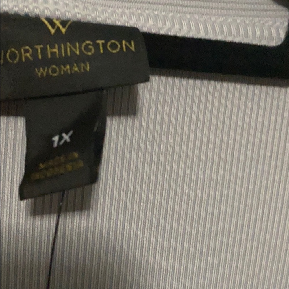 🆕 Worthington Blouse - Picture 3 of 5